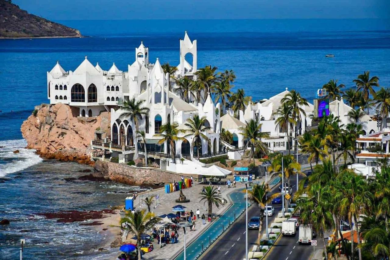 Departamento En Mazatlan Frente Al Mar Y Alberca Comun. Apartman Kültér fotó